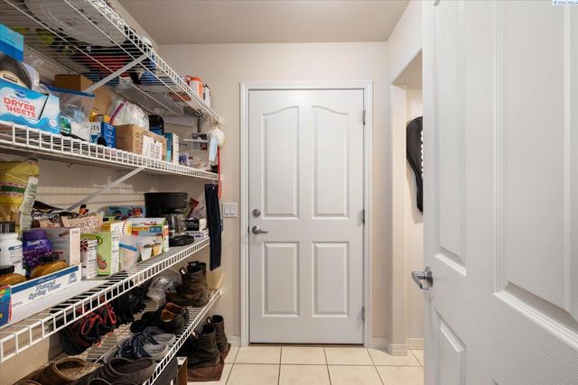 2790 Leopold Ln., Richland, WA 99352