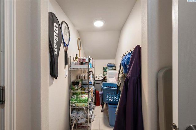 2790 Leopold Ln., Richland, WA 99352