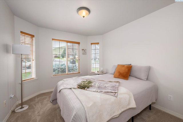 2790 Leopold Ln., Richland, WA 99352