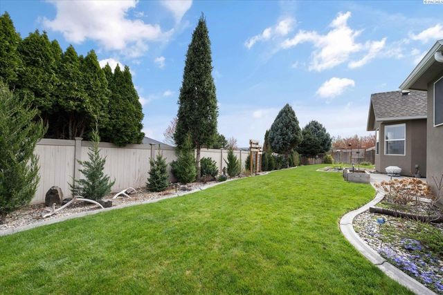 2790 Leopold Ln., Richland, WA 99352