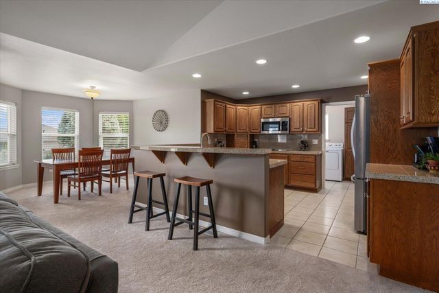 2790 Leopold Ln., Richland, WA 99352