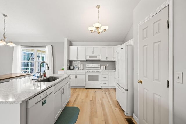804 Lambert Drive 804 Lambert Drive, Piqua, OH 45356