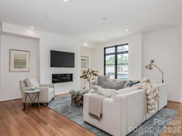 1333 Queens Road D1, Charlotte, NC 28207