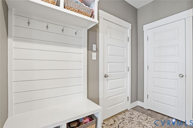 8189 Lyman Ct, Mechanicsville, VA 23116