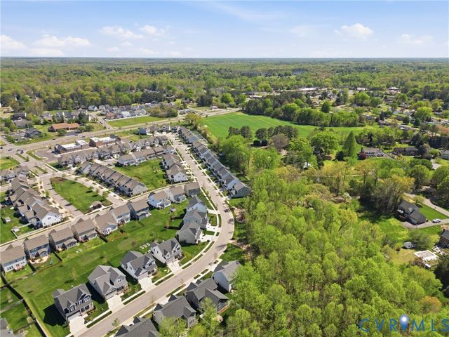 8189 Lyman Ct, Mechanicsville, VA 23116