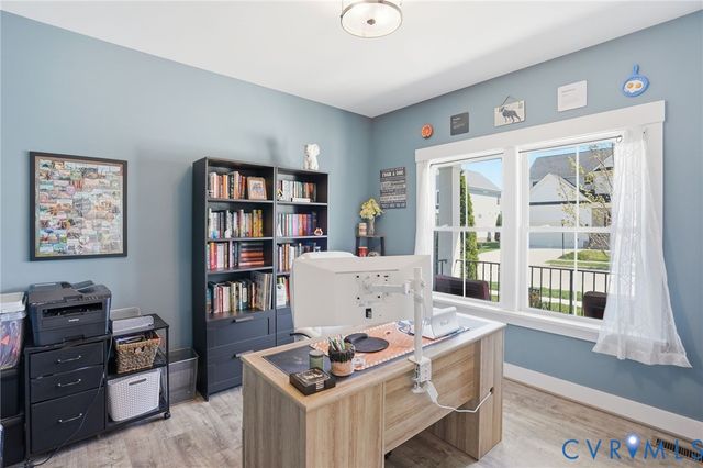 8189 Lyman Ct, Mechanicsville, VA 23116