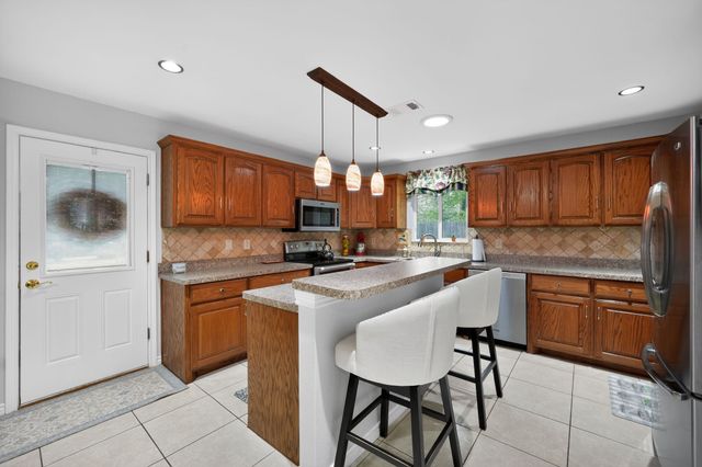 2625 County Road 805B, Cleburne, TX 76031