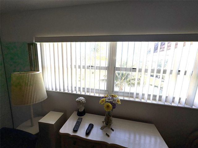 3506 NW 49th Avenue 604, Lauderdale Lakes, FL 33319