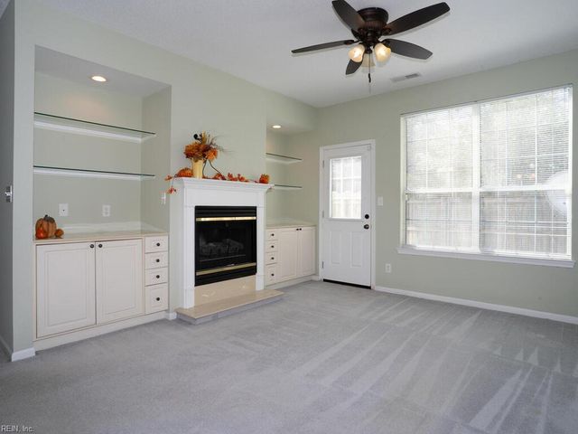 2324 Barnsely CT # 2324, Virginia Beach, VA 23456