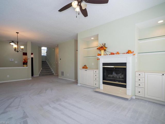 2324 Barnsely CT # 2324, Virginia Beach, VA 23456