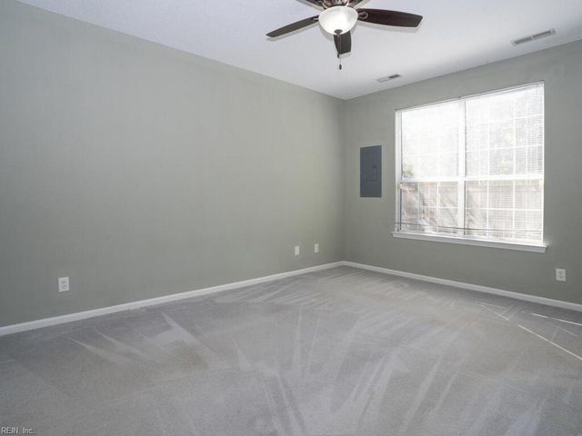 2324 Barnsely CT # 2324, Virginia Beach, VA 23456