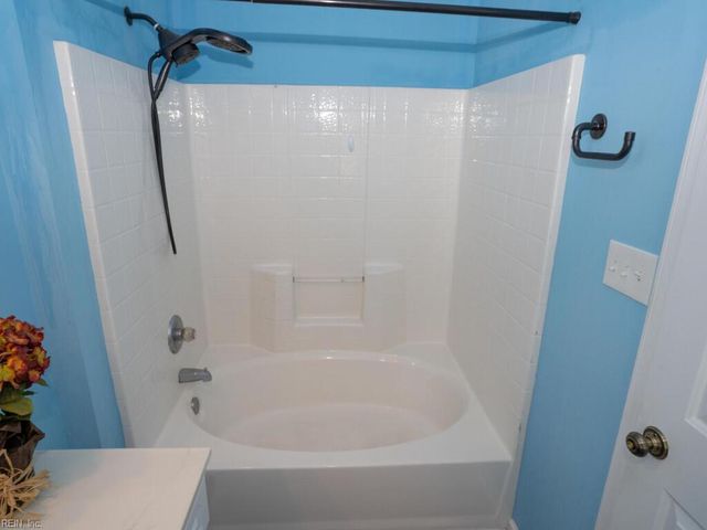 2324 Barnsely CT # 2324, Virginia Beach, VA 23456