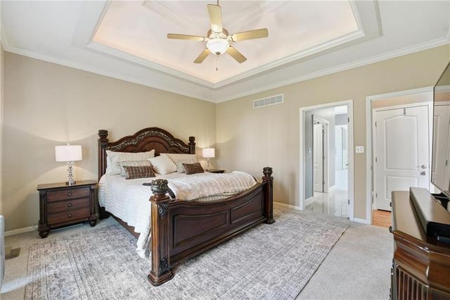 12616 Donahoo Road, Kansas City, KS 66109