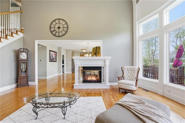 12616 Donahoo Road, Kansas City, KS 66109