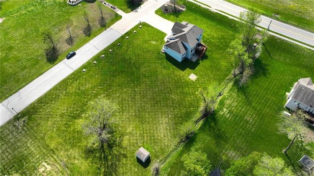 12616 Donahoo Road, Kansas City, KS 66109