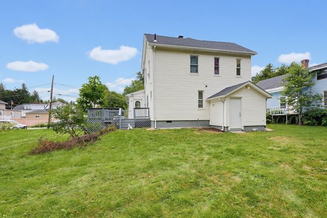 13 Campbell Ave, Leominster, MA 01453