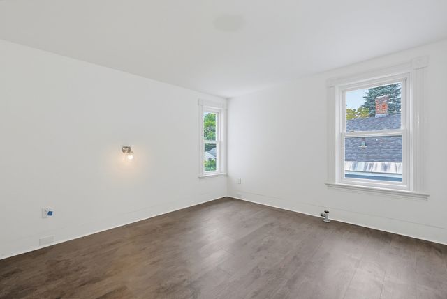 13 Campbell Ave, Leominster, MA 01453
