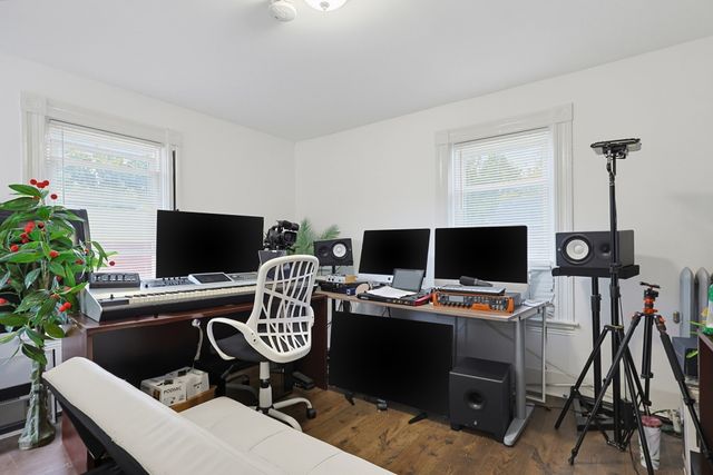 13 Campbell Ave, Leominster, MA 01453