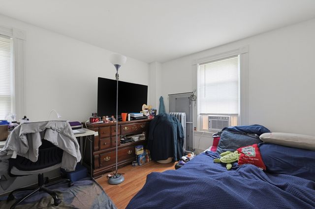 13 Campbell Ave, Leominster, MA 01453
