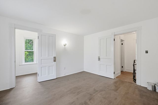 13 Campbell Ave, Leominster, MA 01453