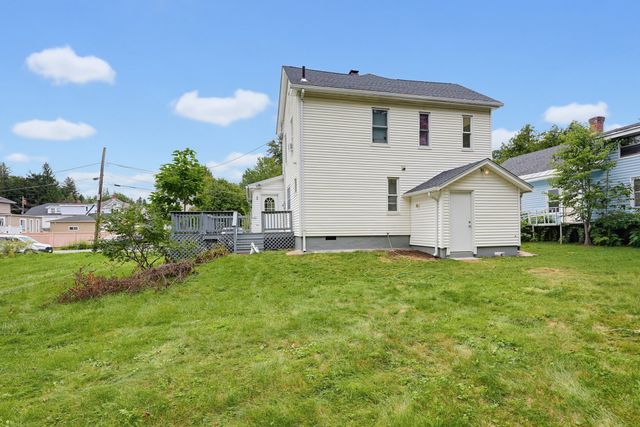 13 Campbell Ave, Leominster, MA 01453