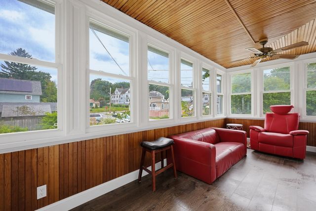 13 Campbell Ave, Leominster, MA 01453