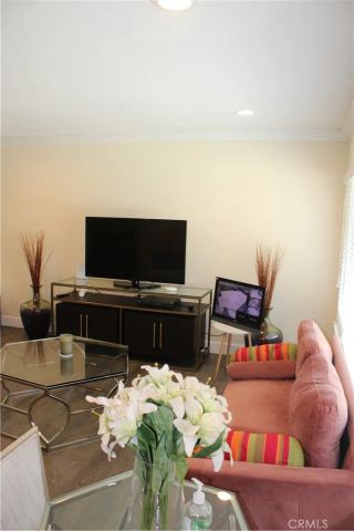 761 W Country Hills, La Habra, CA 90631