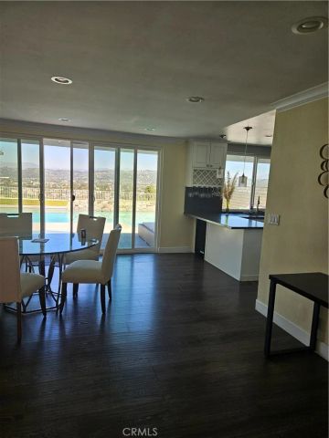 761 W Country Hills, La Habra, CA 90631