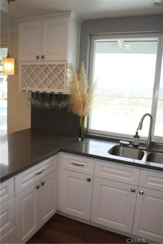 761 W Country Hills, La Habra, CA 90631