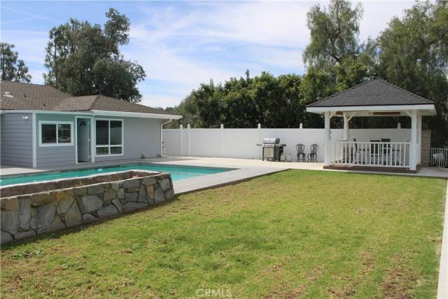 761 W Country Hills, La Habra, CA 90631
