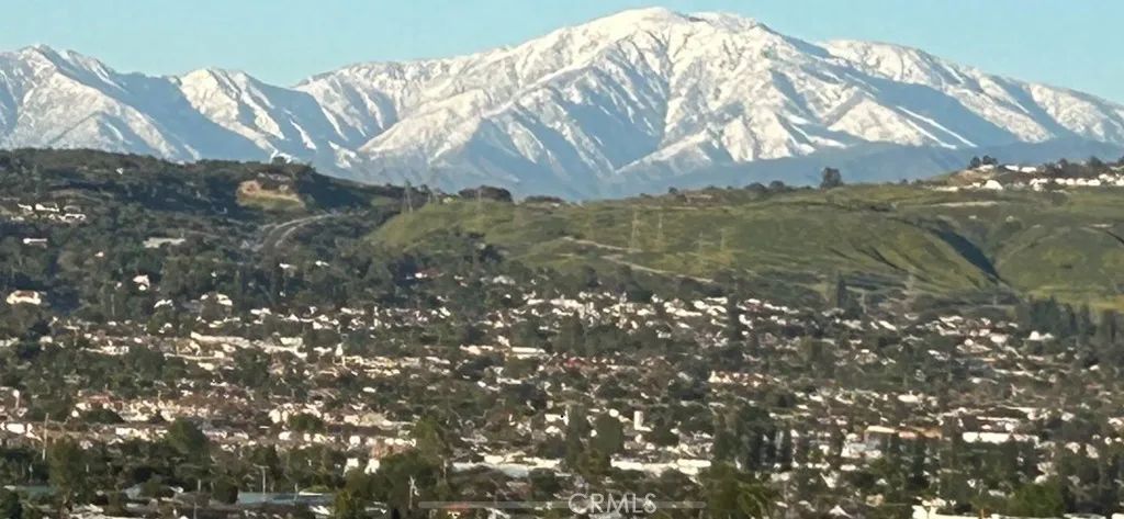 761 W Country Hills, La Habra, CA 90631