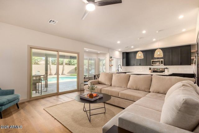 15805 N 60TH Way, Scottsdale, AZ 85254