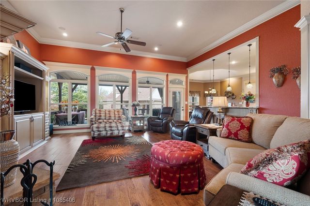 727 Powderhorn Circle, Van Buren, AR 72956