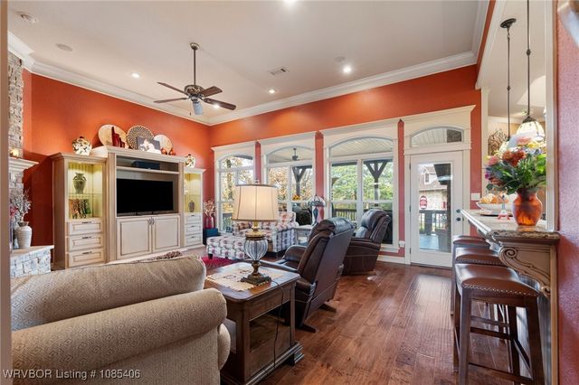 727 Powderhorn Circle, Van Buren, AR 72956