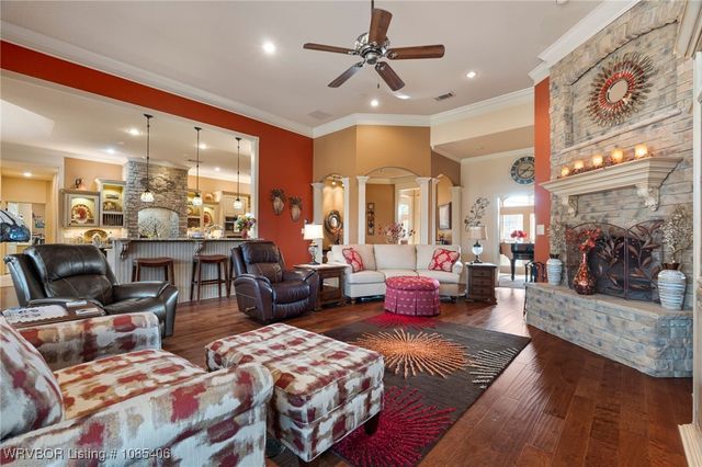 727 Powderhorn Circle, Van Buren, AR 72956