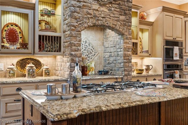 727 Powderhorn Circle, Van Buren, AR 72956