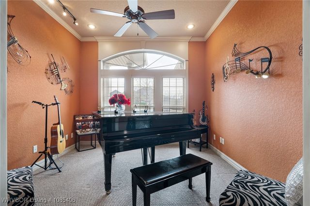 727 Powderhorn Circle, Van Buren, AR 72956