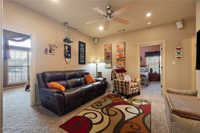 727 Powderhorn Circle, Van Buren, AR 72956