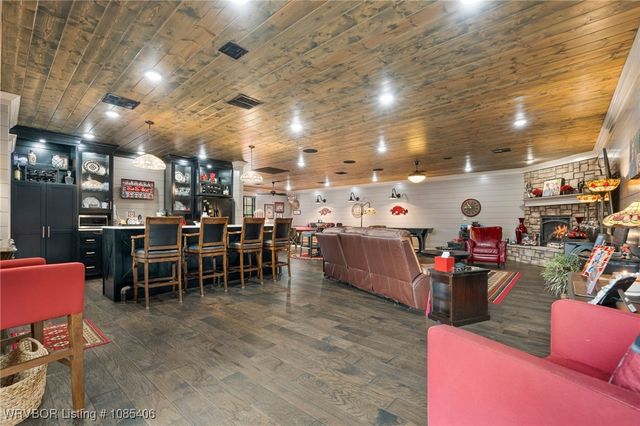 727 Powderhorn Circle, Van Buren, AR 72956