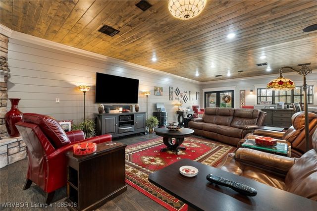 727 Powderhorn Circle, Van Buren, AR 72956