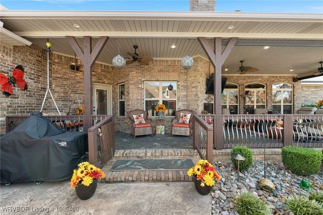 727 Powderhorn Circle, Van Buren, AR 72956