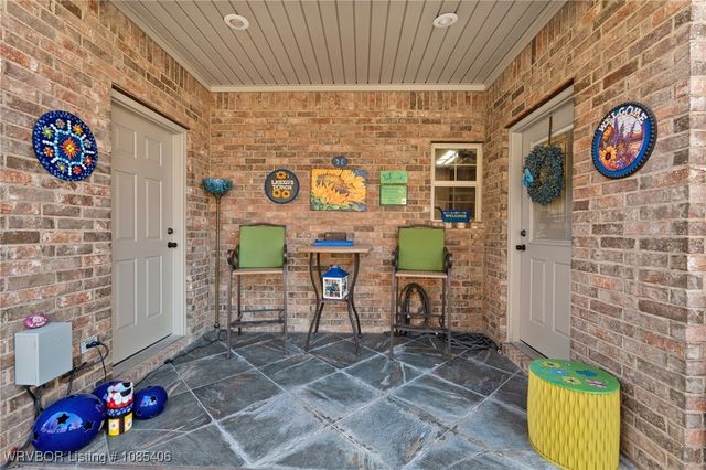 727 Powderhorn Circle, Van Buren, AR 72956