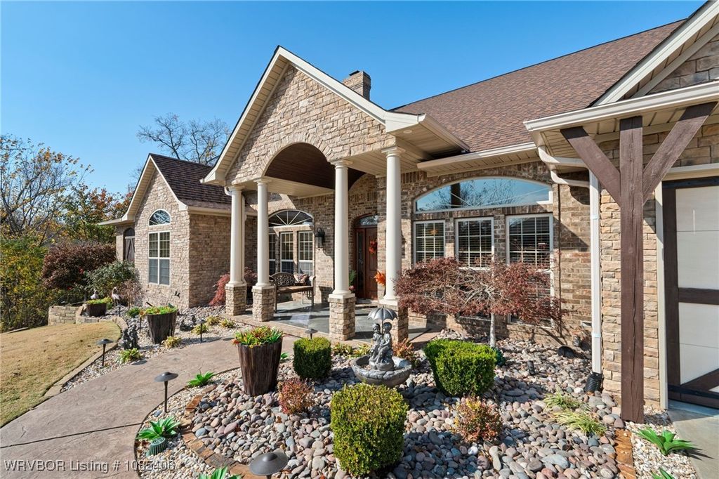 727 Powderhorn Circle 727 Powderhorn Circle