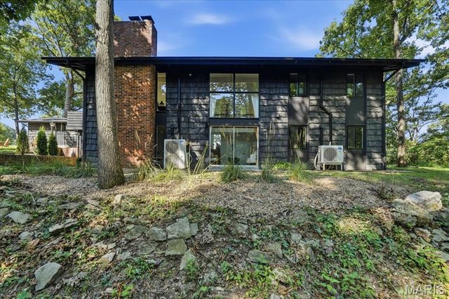 707 Genteman Road, O'fallon, MO 63366