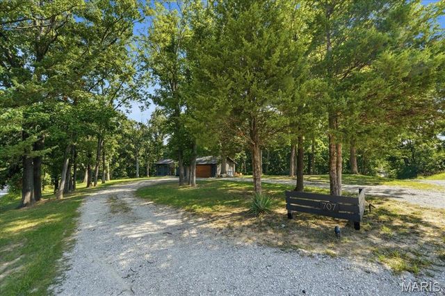 707 Genteman Road, O'fallon, MO 63366