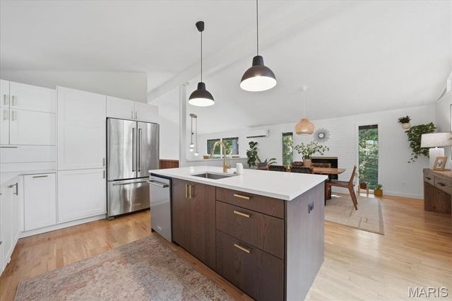 707 Genteman Road, O'fallon, MO 63366