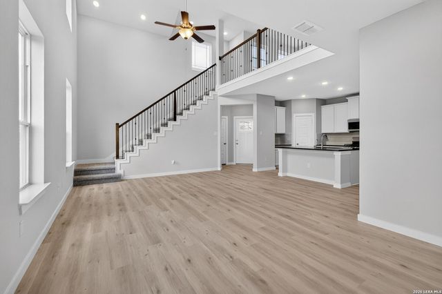 16507 Sweet Cicely, Elmendorf, TX 78112