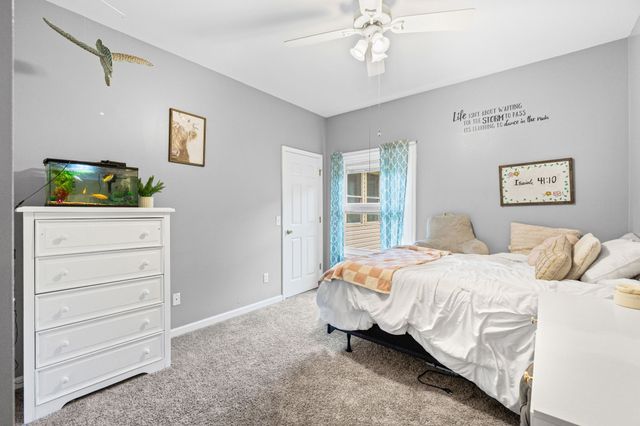 4328 Plantation Dr, Cookeville, TN 38506
