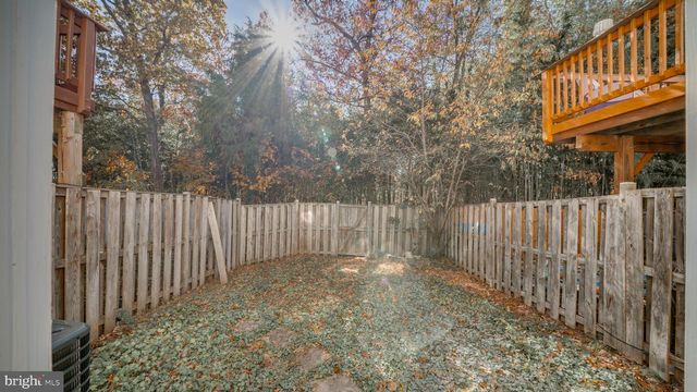 6934 VILLAGE STREAM PL, Gainesville, VA 20155