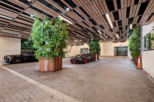 1451 Brickell Ave 1602, Miami, FL 33131